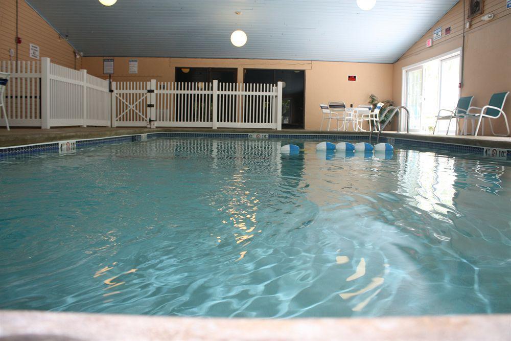 Hampton Falls Inn Buitenkant foto