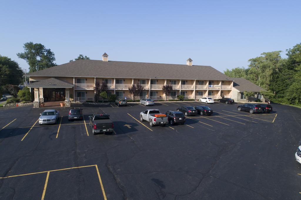 Hampton Falls Inn Buitenkant foto