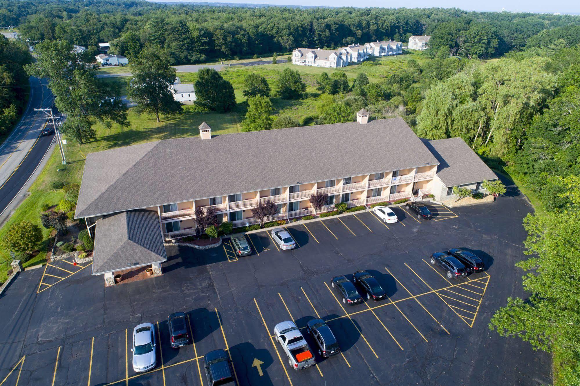 Hampton Falls Inn Buitenkant foto